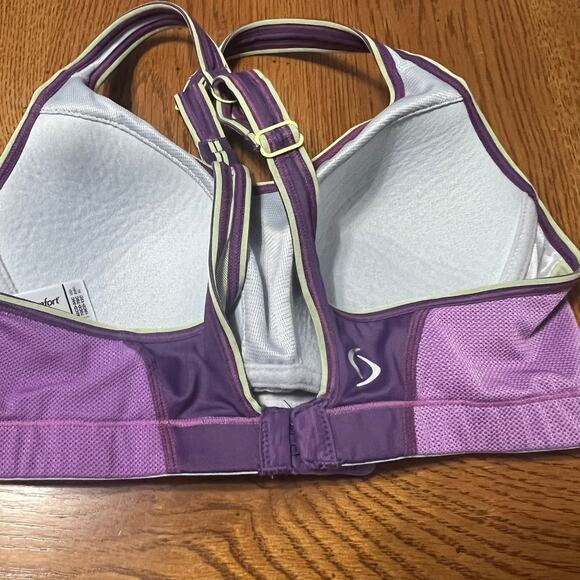 Brooks Moving Comfort Wireless Padded Sports Bra Size Small - Picture 3 of 9